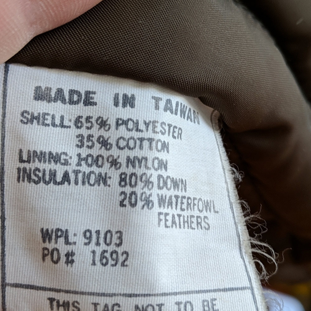 Field & Stream Authentic Down And Waterfowl Feath… - image 3